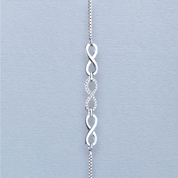 Infinity Bracelet 18k White Gold Plated Cubic Zirconia Hypoallergenic 3 Charms - Picture 3 of 6